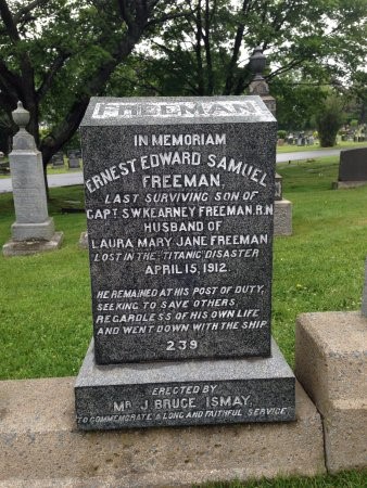 Headstone Arrangements Petersham MA 1366